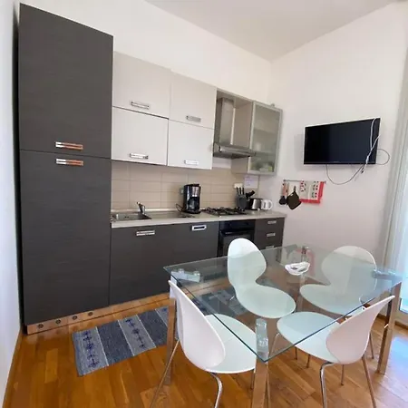 Apartment Sunny Loft With Terrace And Jacuzzi In The Centre Palermo