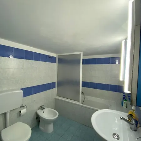 Sunny Loft With Terrace And Jacuzzi In The Centre Apartment Palermo