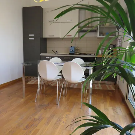 Apartment Sunny Loft With Terrace And Jacuzzi In The Centre